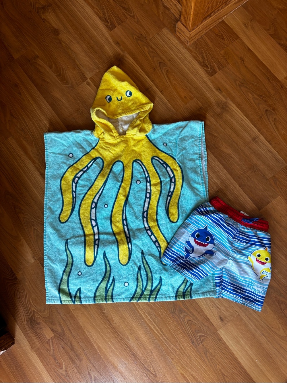Kids Octopus Hooded Towel Poncho with Shark Swim Shorts - Yellow & Aqua